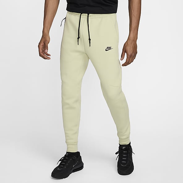 Best place to get cheap nike clothes 2025